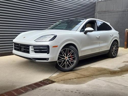 Carrara White Metallic 2026 Porsche Cayenne S Coupe AWD