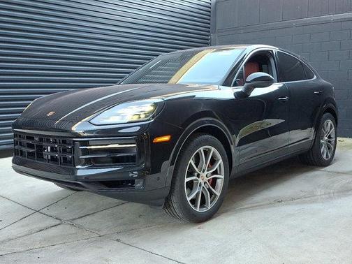2026 Porsche Cayenne AWD