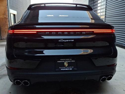 2026 Porsche Cayenne AWD