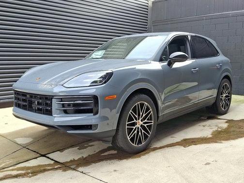 2026 Porsche Cayenne Base