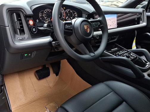 2026 Porsche Cayenne Base
