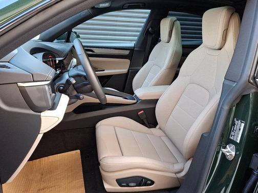 2025 Porsche Macan 4S