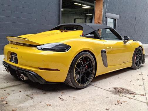 2025 Porsche 718 Spyder RS