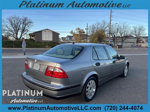 2002 Saab 9-5 2.3t Linear