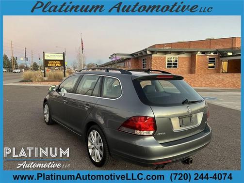 Gray 2012 Volkswagen Jetta SportWagen TDI