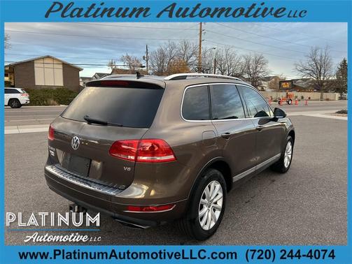 2012 Volkswagen Touareg VR6 Sport