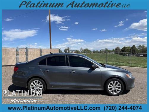 2014 Volkswagen Jetta Auto SE