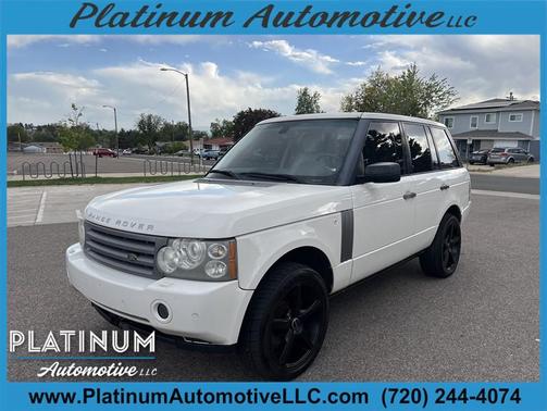 Off White 2009 Land Rover Range Rover HSE