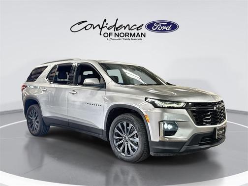 2022 Chevrolet Traverse RS