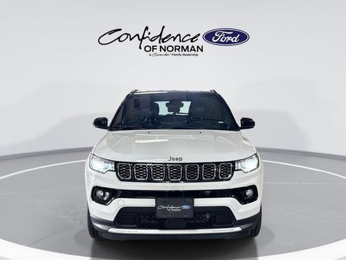 Bright White Clearcoat 2024 Jeep Compass Limited