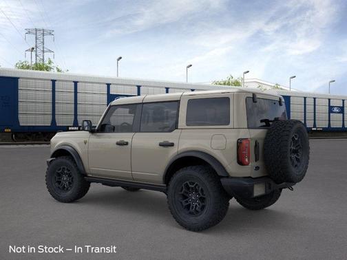 Desert Sand 2026 Ford Bronco Badlands