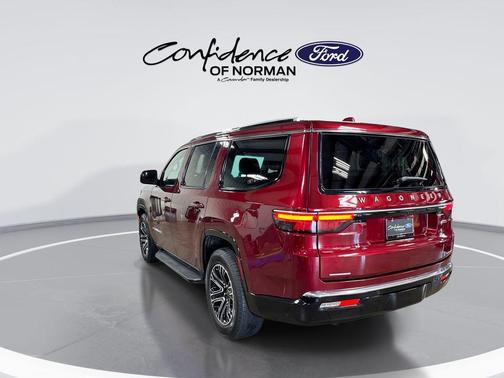 Velvet Red Pearlcoat 2022 Jeep Wagoneer Series II