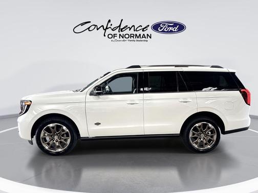 Star White 2026 Ford Expedition King Ranch