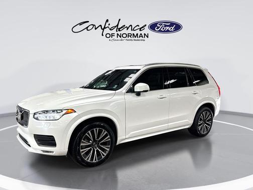 Crystal White Metallic 2021 Volvo XC90 T5 Momentum 7 Passenger
