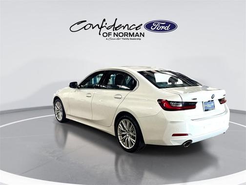 2024 BMW 330 i xDrive