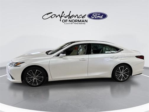 2022 Lexus ES 350 Base