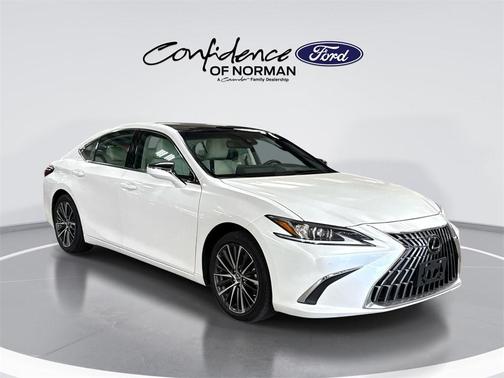 2022 Lexus ES 350 Base