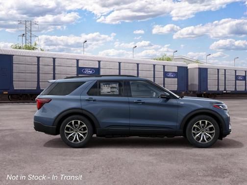 Vapor Blue Metallic 2027 Ford Explorer ST-Line
