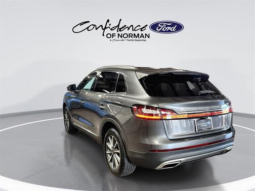 2022 Lincoln Nautilus Standard