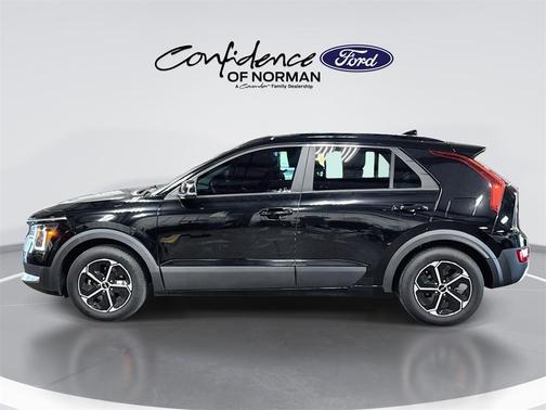 2023 Kia Niro EX
