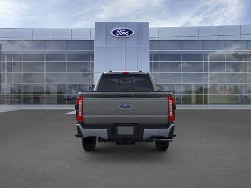 2026 Ford F-350 Lariat Super Duty