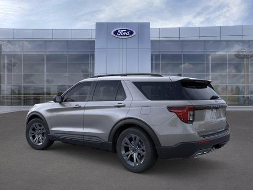 Carbonized Gray Metallic 2026 Ford Explorer Active
