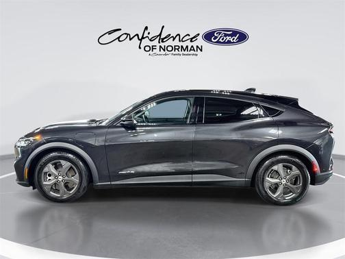 2022 Ford Mustang Mach-E Select
