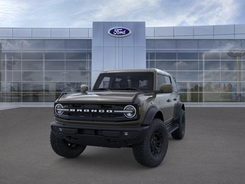 Gray 2026 Ford Bronco Outer Banks