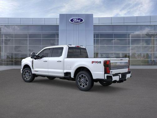 2025 Ford F-350 Platinum