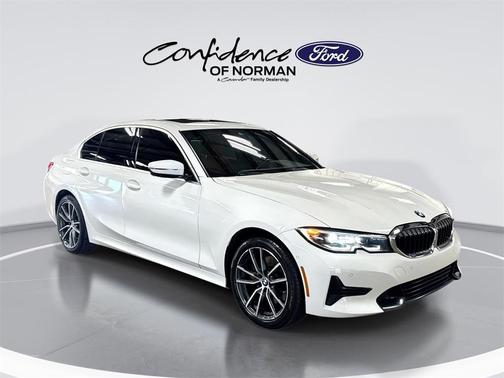 2022 BMW 330 i xDrive