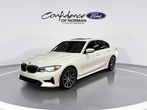 2022 BMW 330 i xDrive