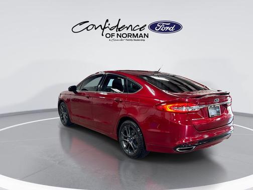 Ruby Red Metallic Tinted Clearcoat 2018 Ford Fusion SE