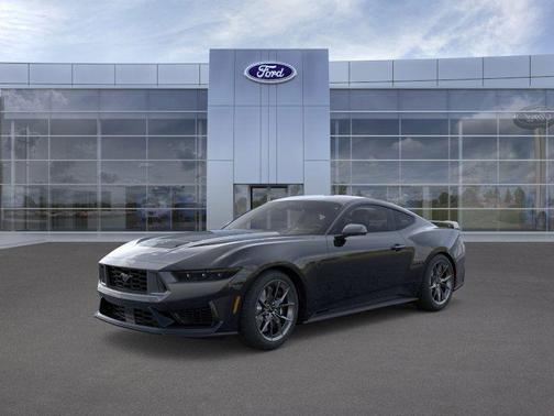 2025 Ford Mustang Dark Horse