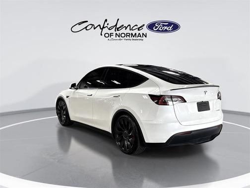 2023 Tesla Model Y Performance