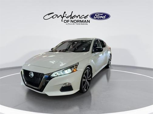 2020 Nissan Altima 2.5 SR