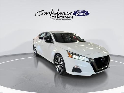 2020 Nissan Altima 2.5 SR