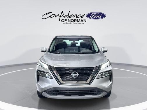 Brilliant Silver Metallic 2023 Nissan Rogue SV