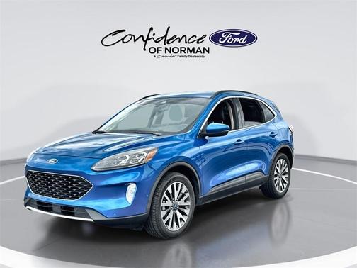 2020 Ford Escape Titanium