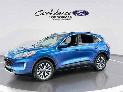 2020 Ford Escape Titanium