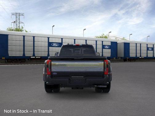 2025 Ford F-350 Platinum
