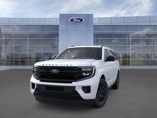 Star White 2026 Ford Expedition Platinum