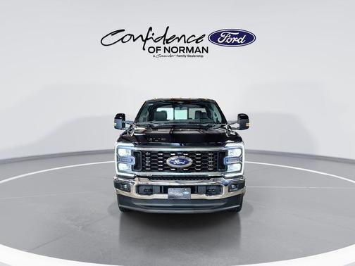 Agate Black Metallic 2026 Ford F-350 Super Duty