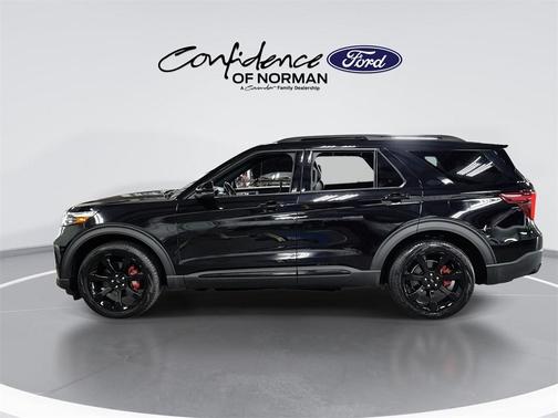 2022 Ford Explorer ST