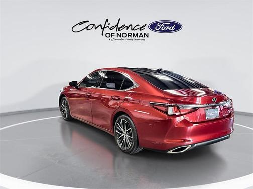 2024 Lexus ES 350 Base