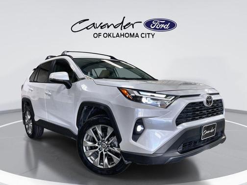 Wind Chill Pearl 2024 Toyota RAV4 XLE Premium