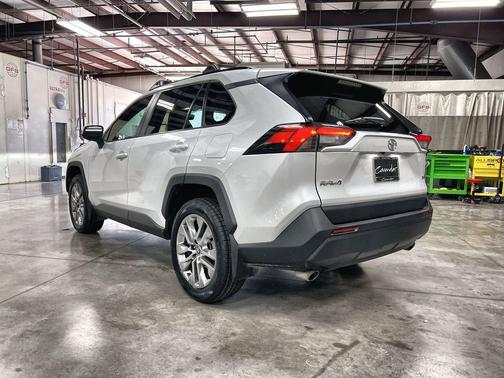 Wind Chill Pearl 2024 Toyota RAV4 XLE Premium