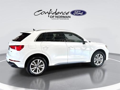 2025 Audi Q3 45 S line Premium