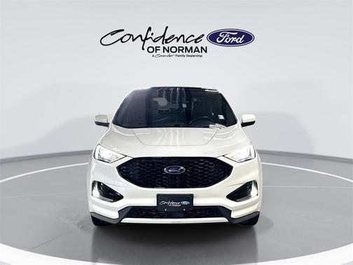 2022 Ford Edge ST Line