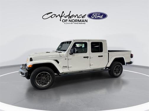 2023 Jeep Gladiator Overland