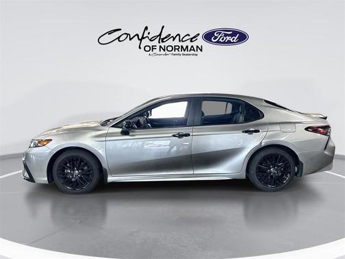 2021 Toyota Camry SE Nightshade